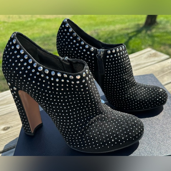 🖤PRADA STUDDED ANKLE. BOOTIES🖤 - Picture 2 of 12